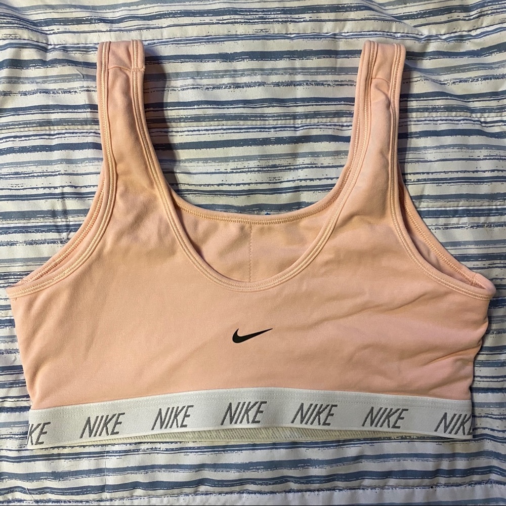 NIKE sports bra
